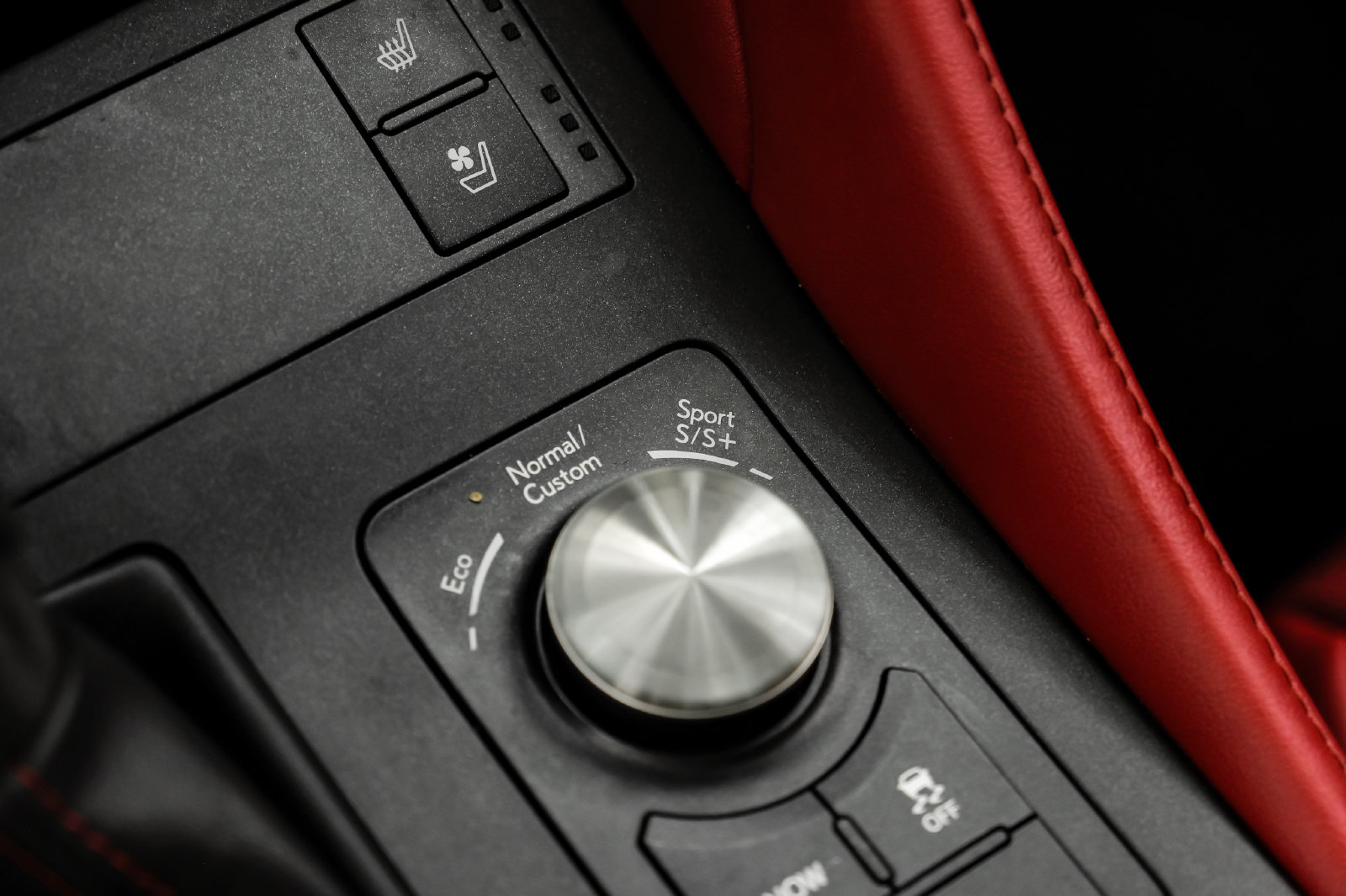 Photo 27 of this Lexus RC 350