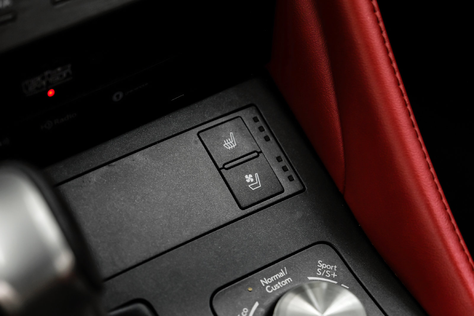 Photo 29 of this Lexus RC 350