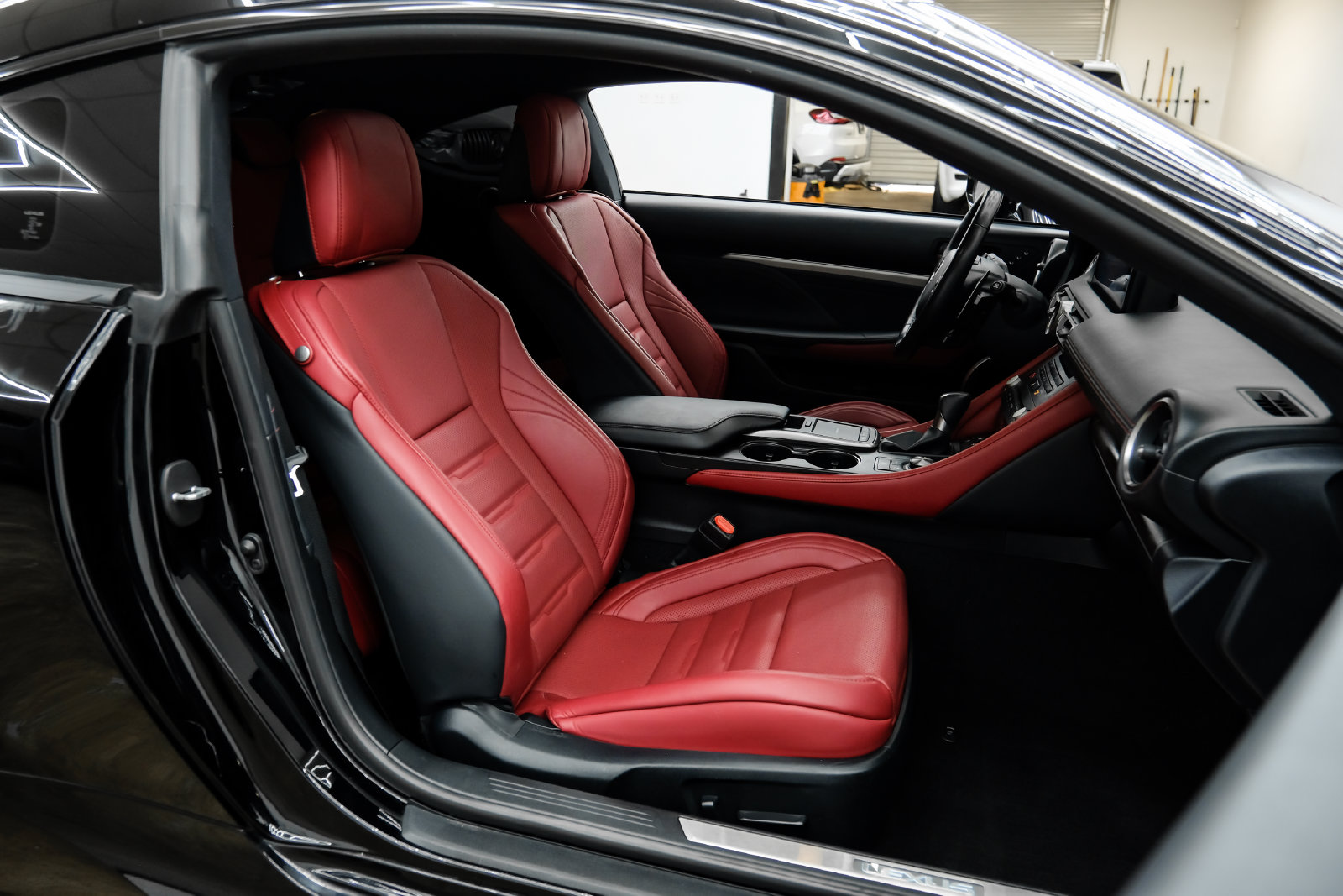Photo 43 of this Lexus RC 350