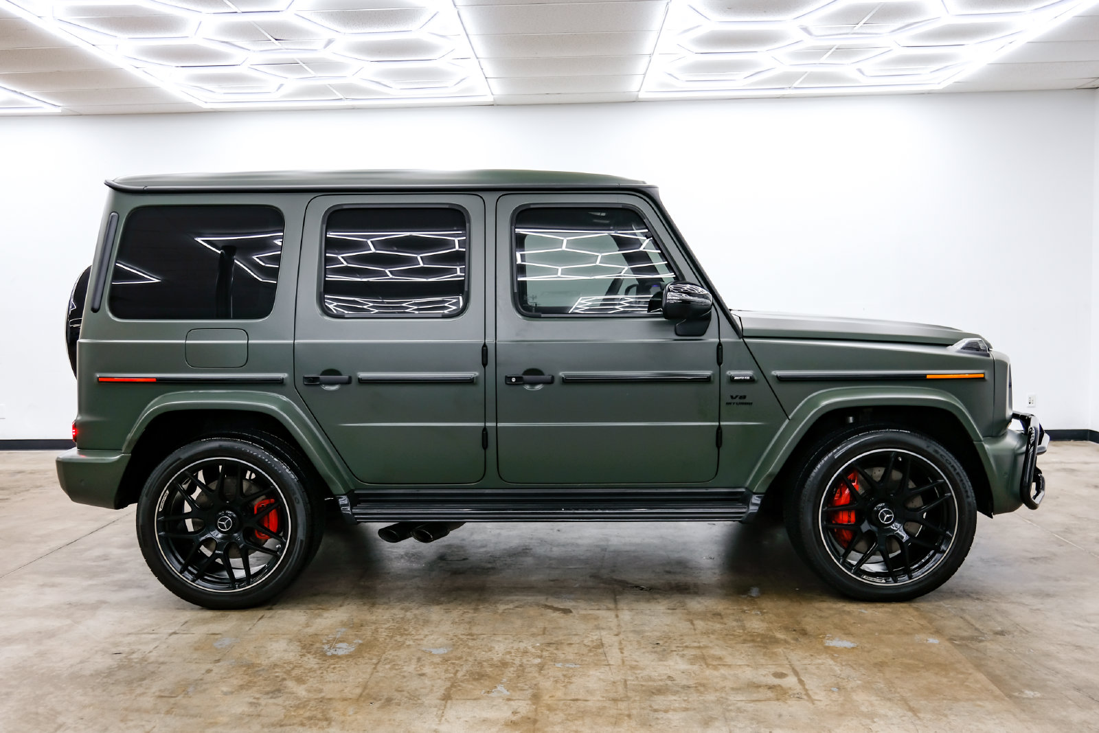 Photo 4 of this Mercedes-Benz AMG G 63