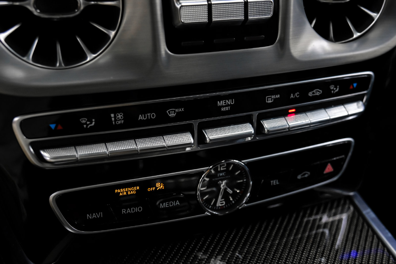 Photo 36 of this Mercedes-Benz AMG G 63