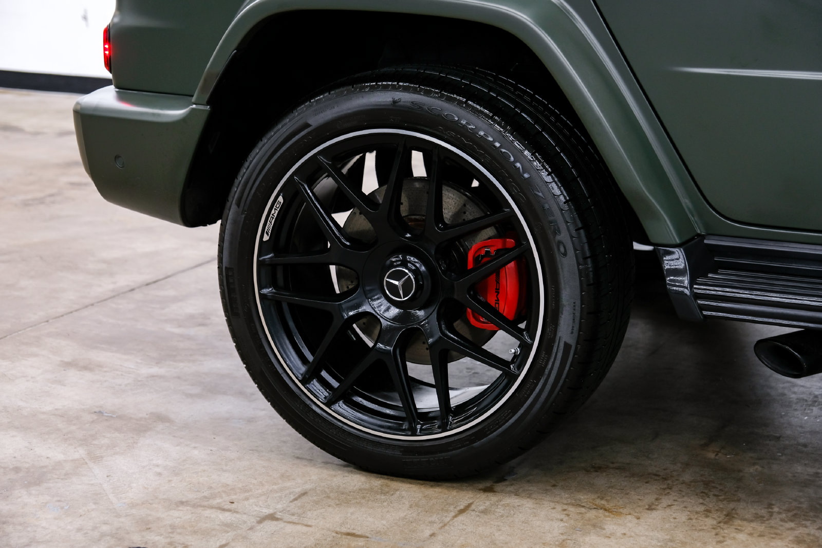 Photo 73 of this Mercedes-Benz AMG G 63