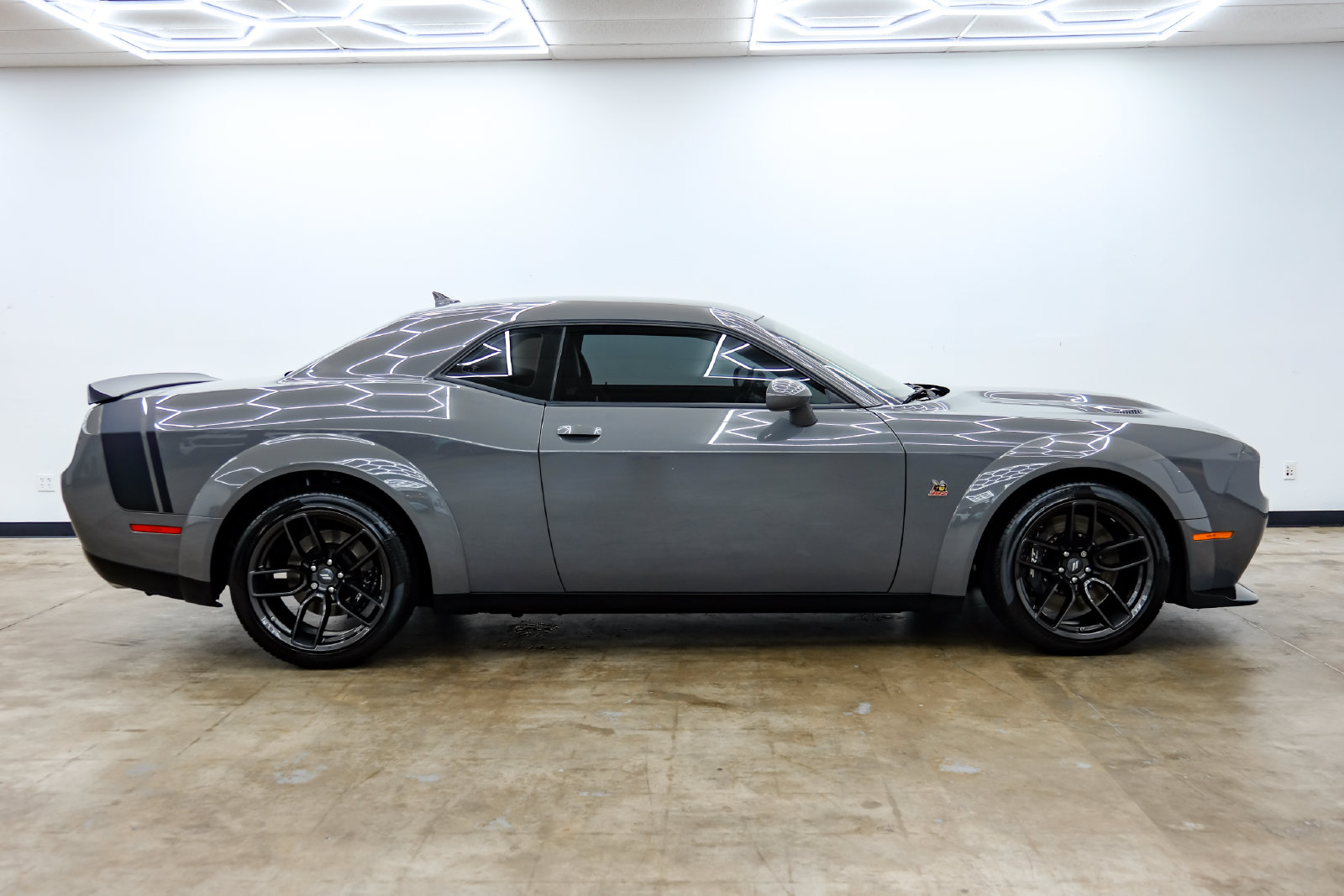 Photo 4 of this Dodge Challenger