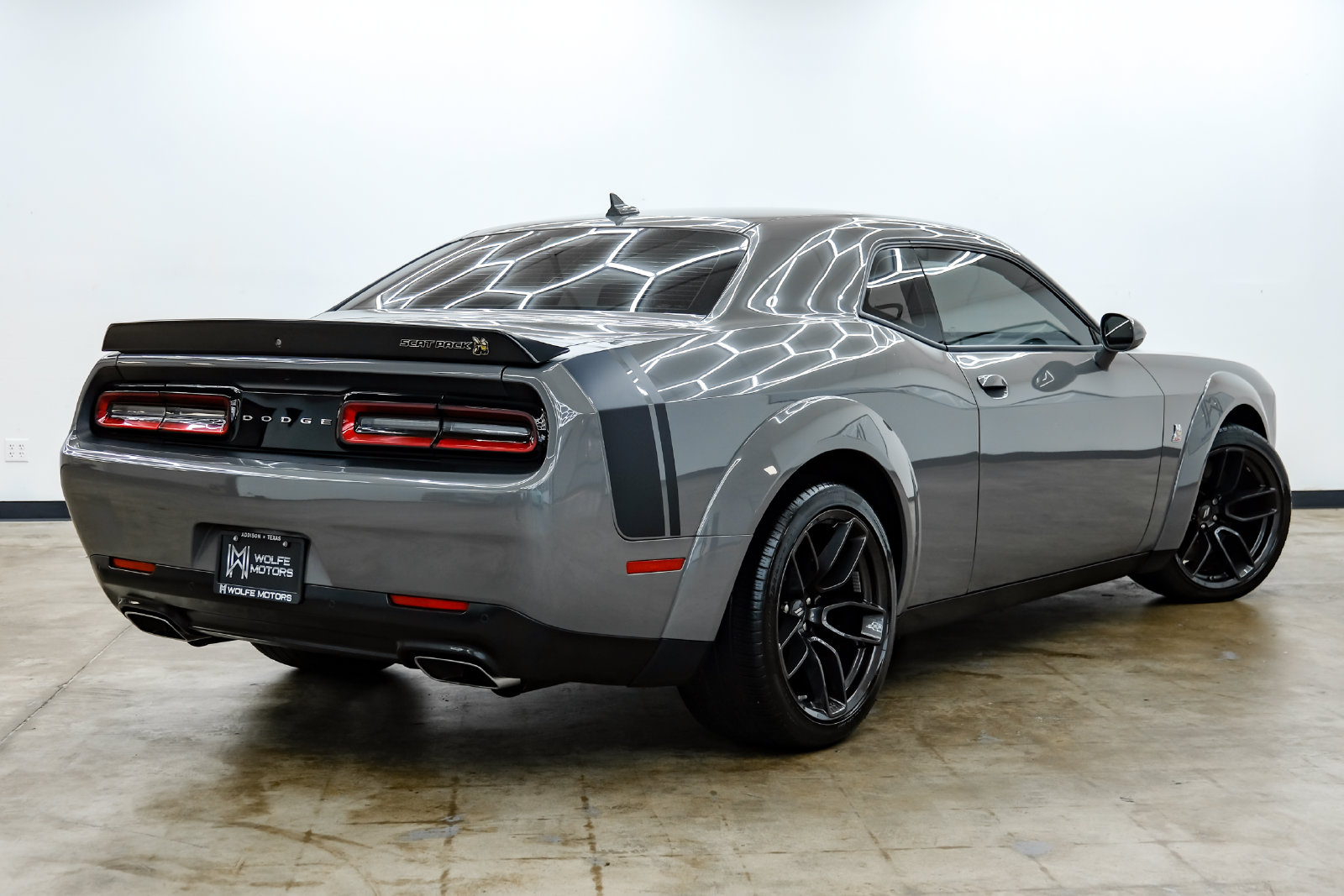 Photo 5 of this Dodge Challenger