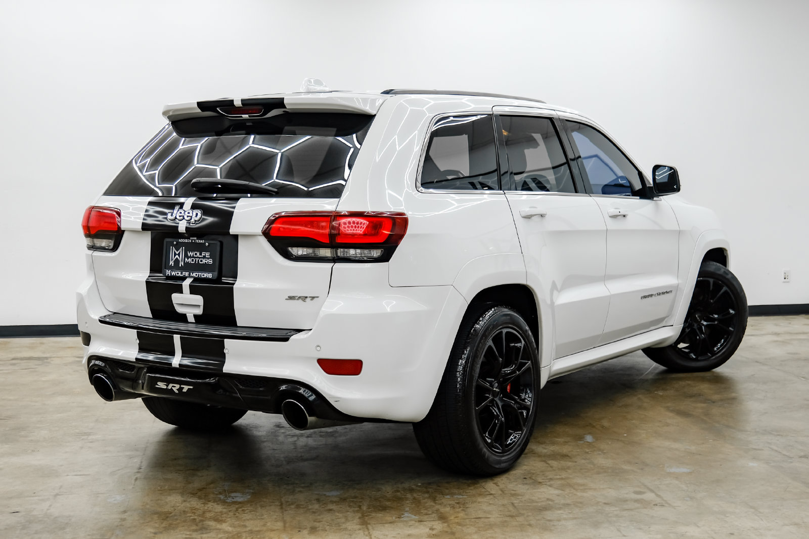 Photo 5 of this Jeep Grand Cherokee