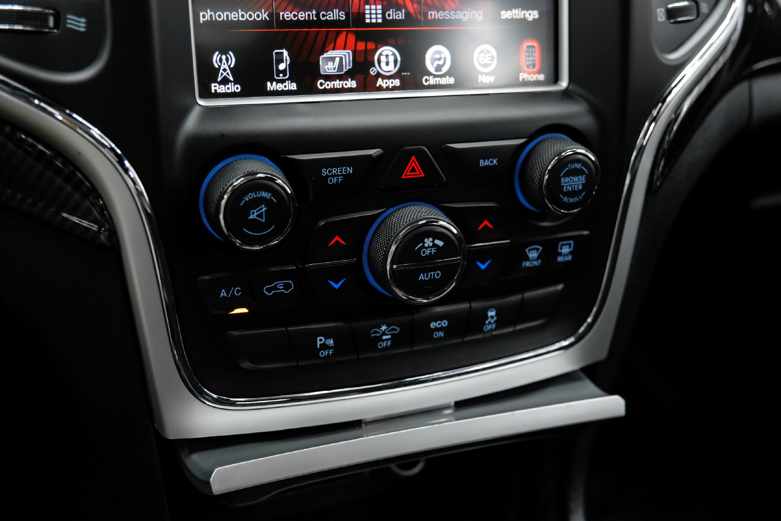 Photo 27 of this Jeep Grand Cherokee