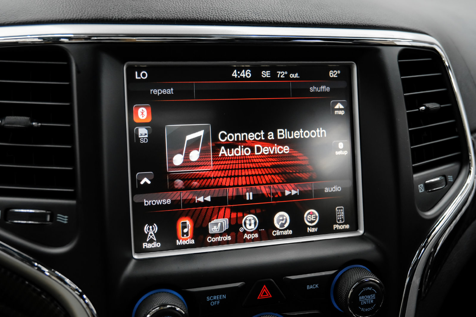 Photo 30 of this Jeep Grand Cherokee