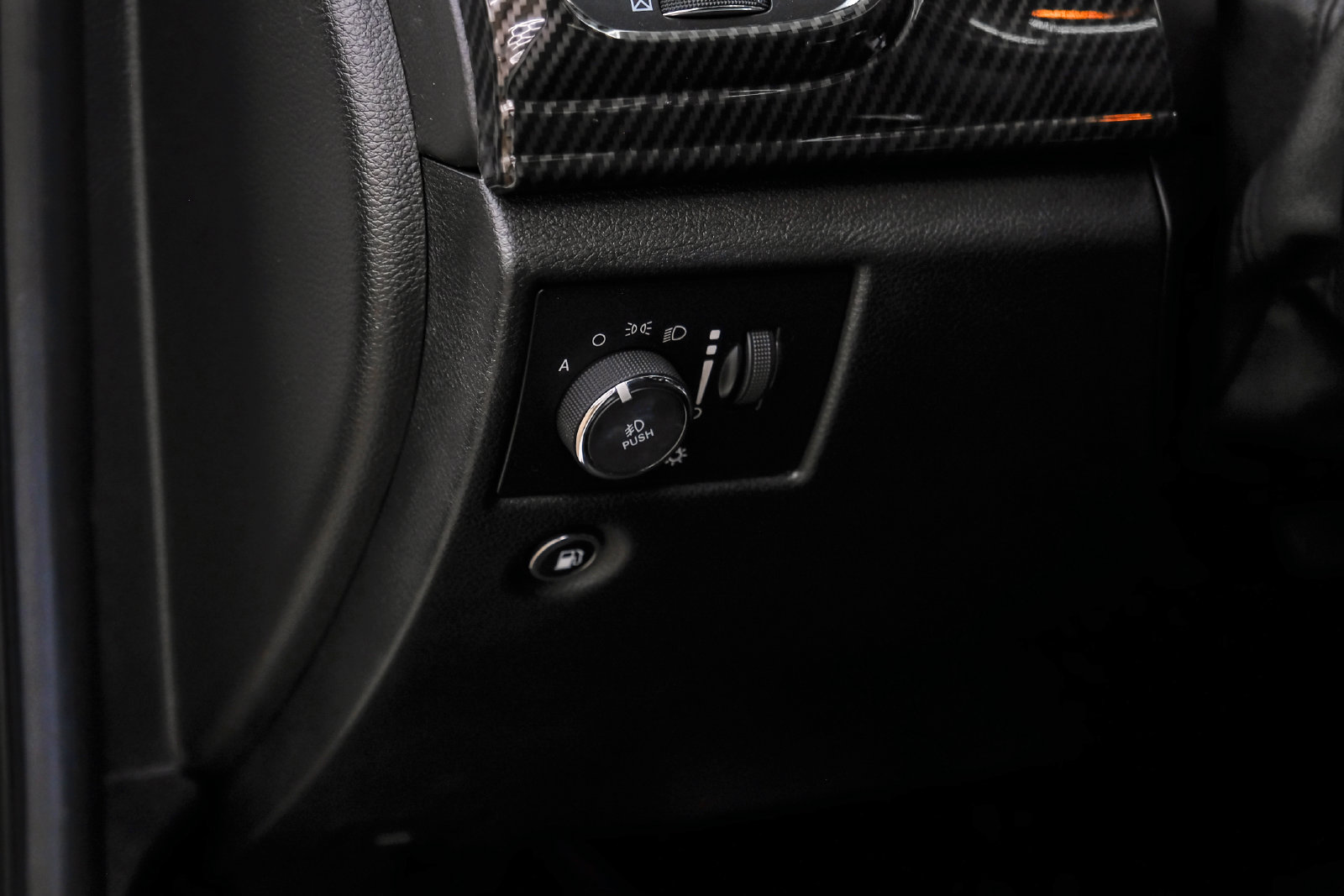 Photo 36 of this Jeep Grand Cherokee
