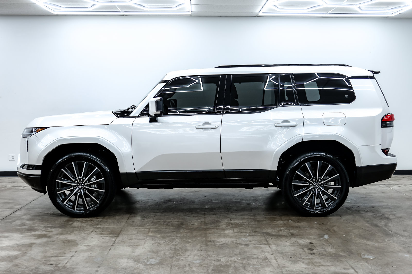 Photo 8 of this Lexus GX 550