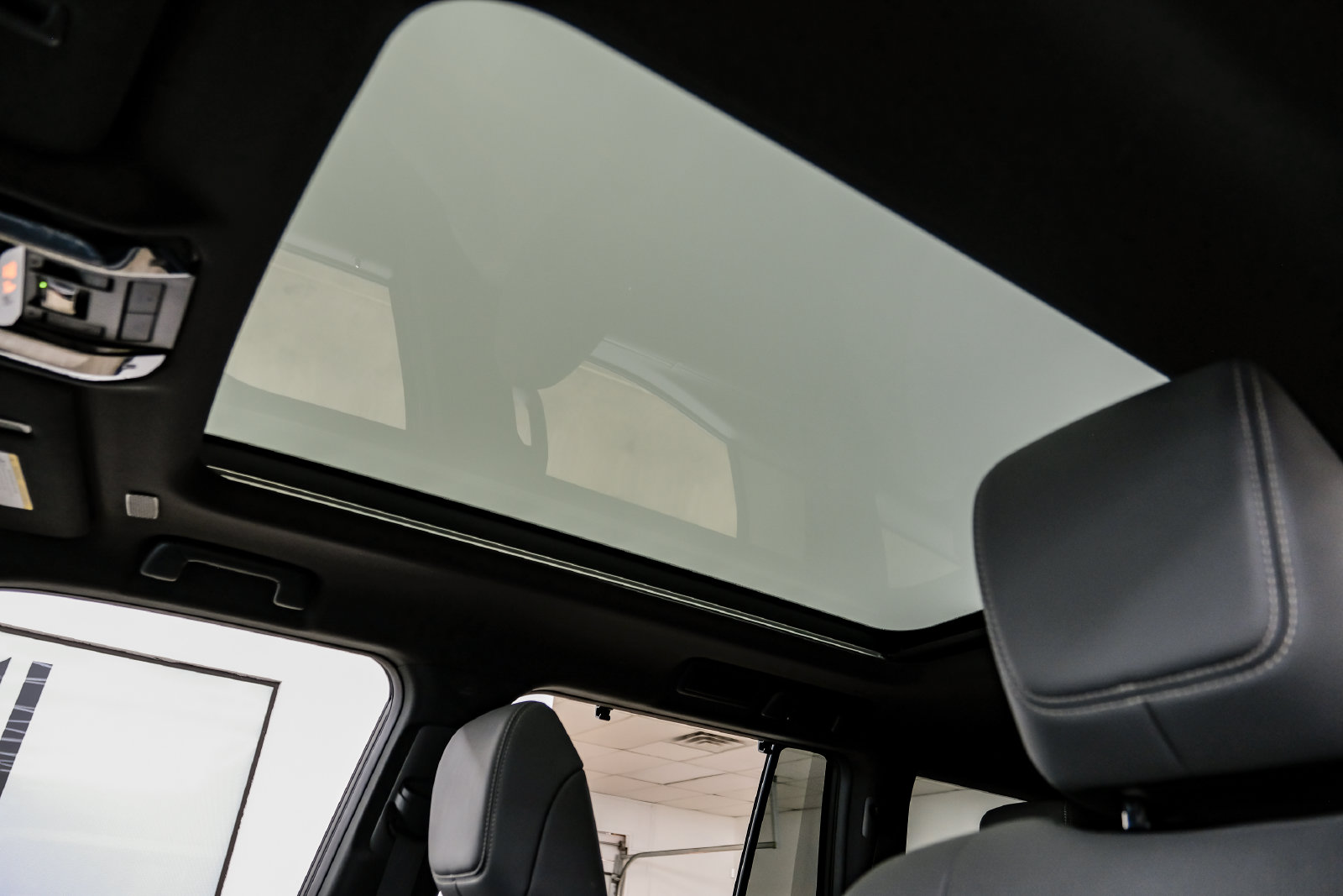 Photo 24 of this Lexus GX 550