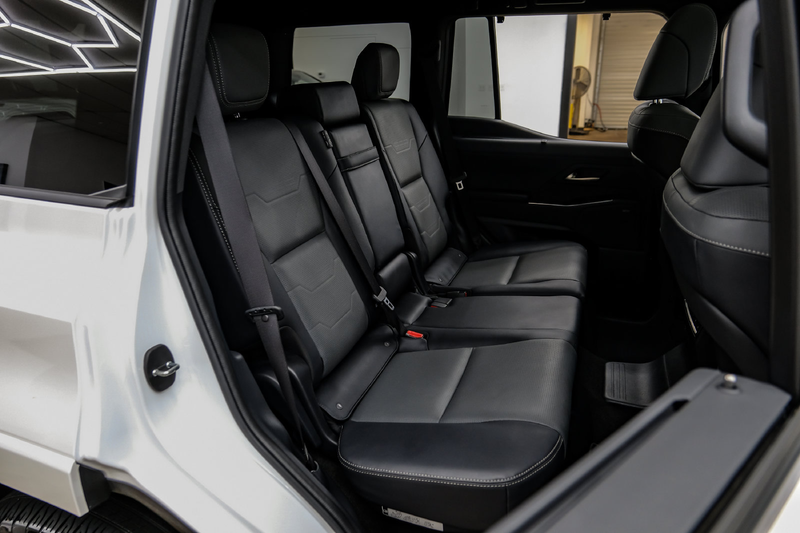 Photo 42 of this Lexus GX 550