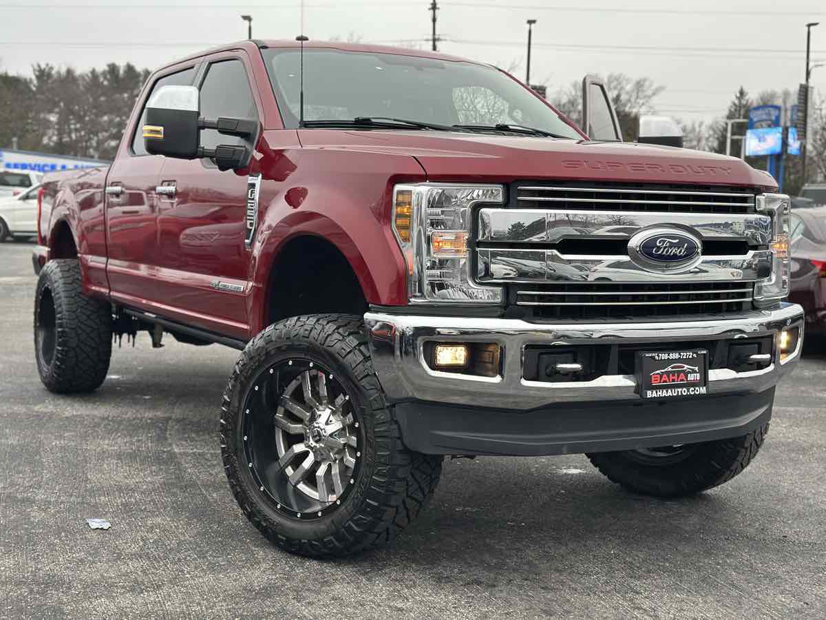 2018 Ford F-250 Lariat photo 4