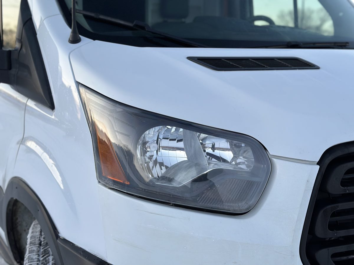 2019 Ford Transit Van photo 2