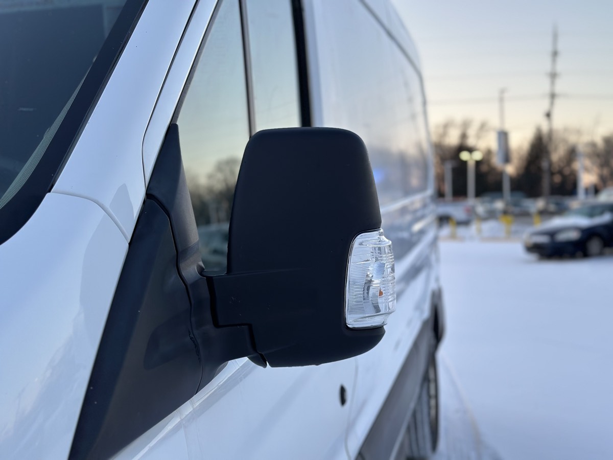 2019 Ford Transit Van photo 4