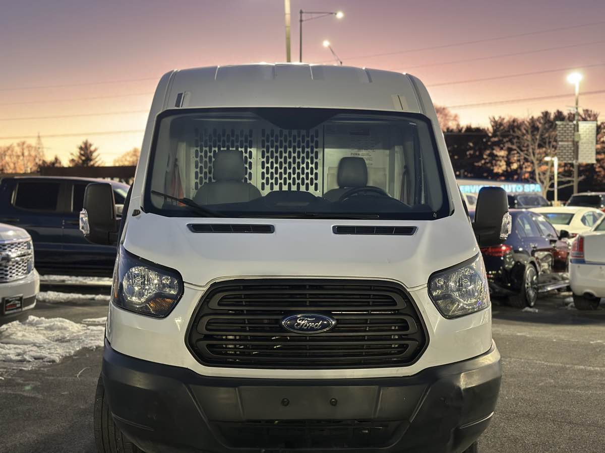 2019 Ford Transit Van photo 2