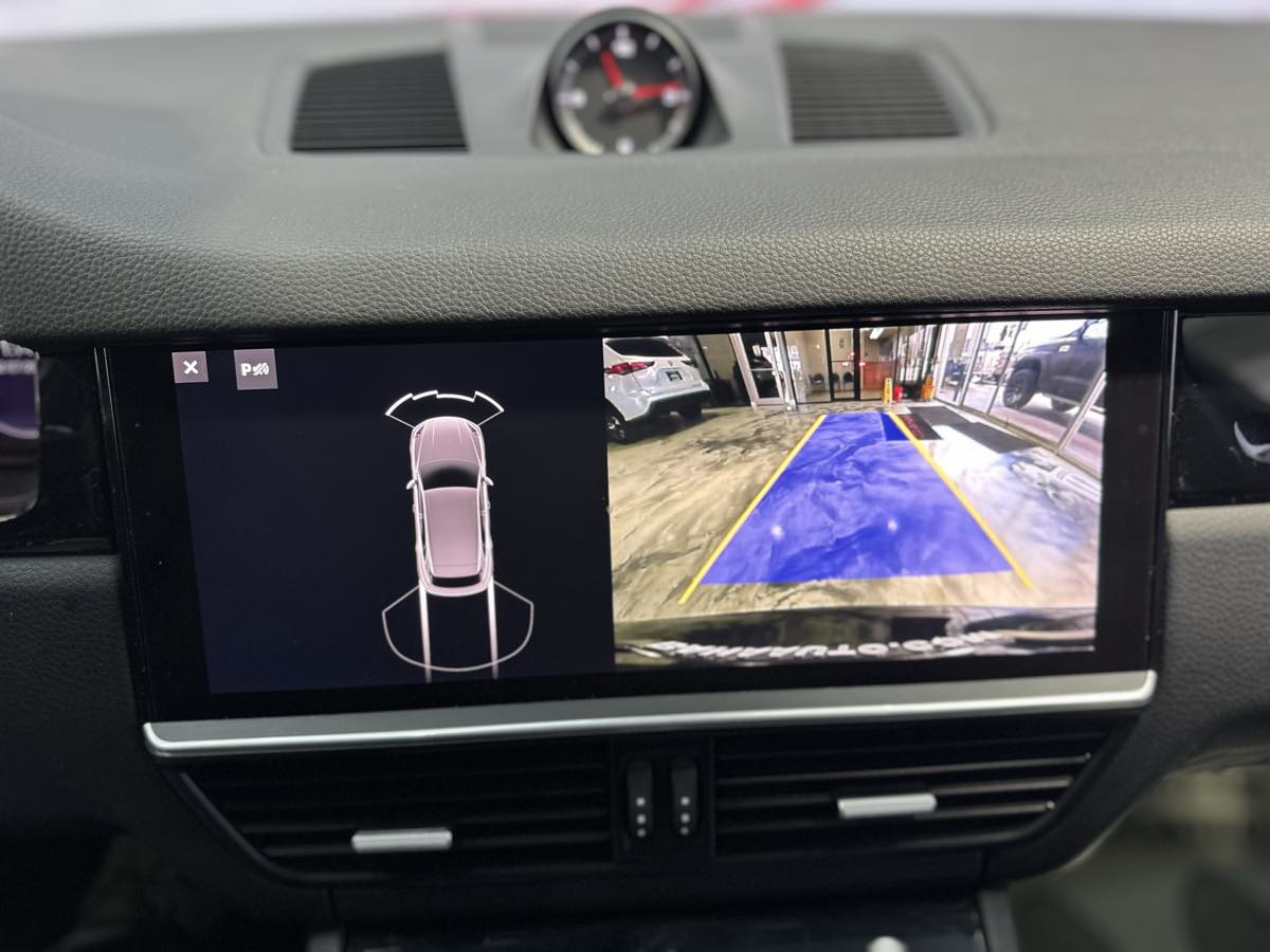 2021 Porsche Cayenne Base - Photo 8