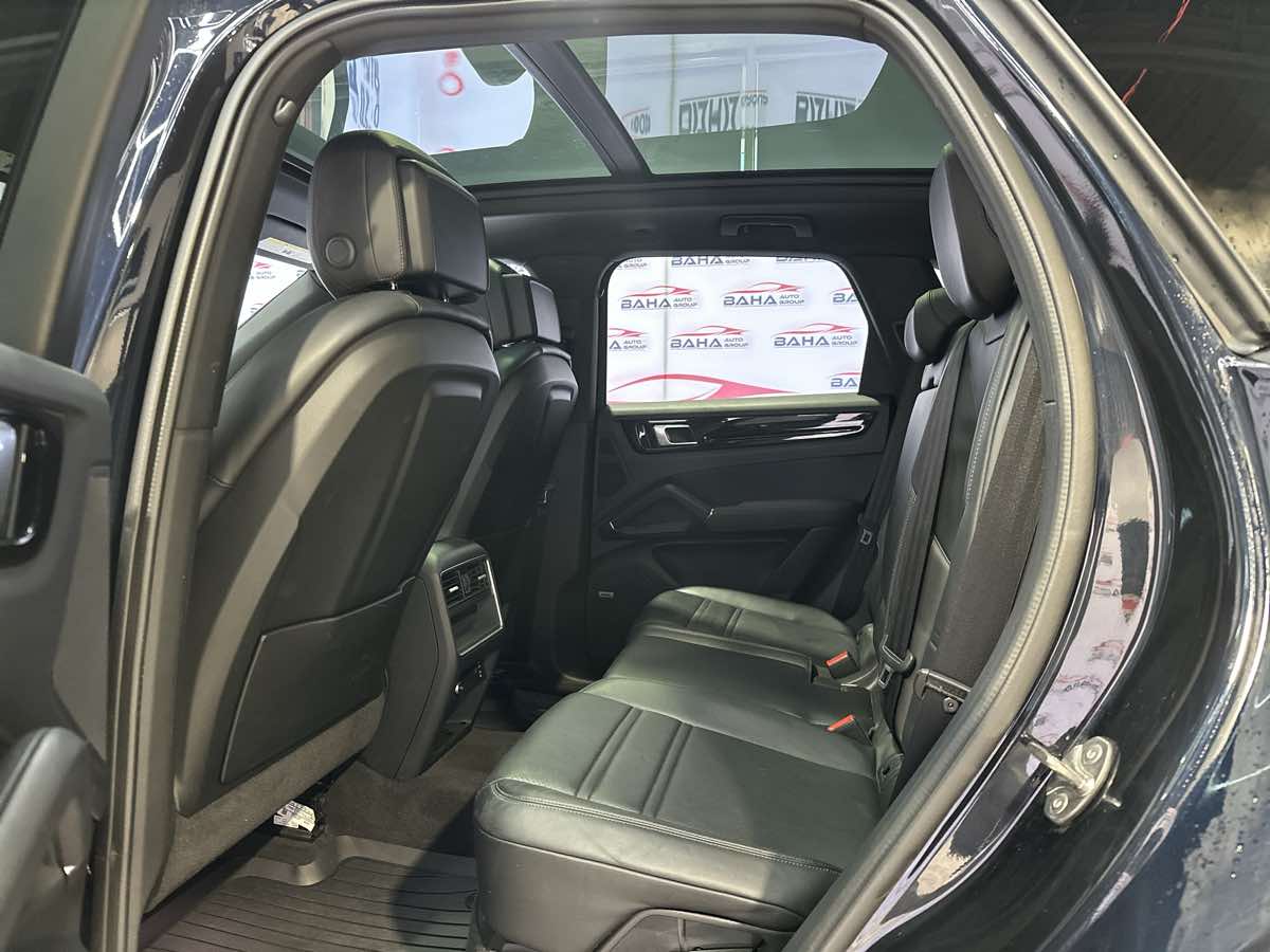 2021 Porsche Cayenne Base - Photo 52
