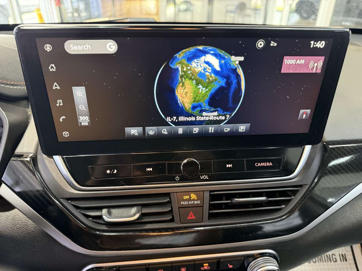 2023 Nissan Altima SR - Photo 27