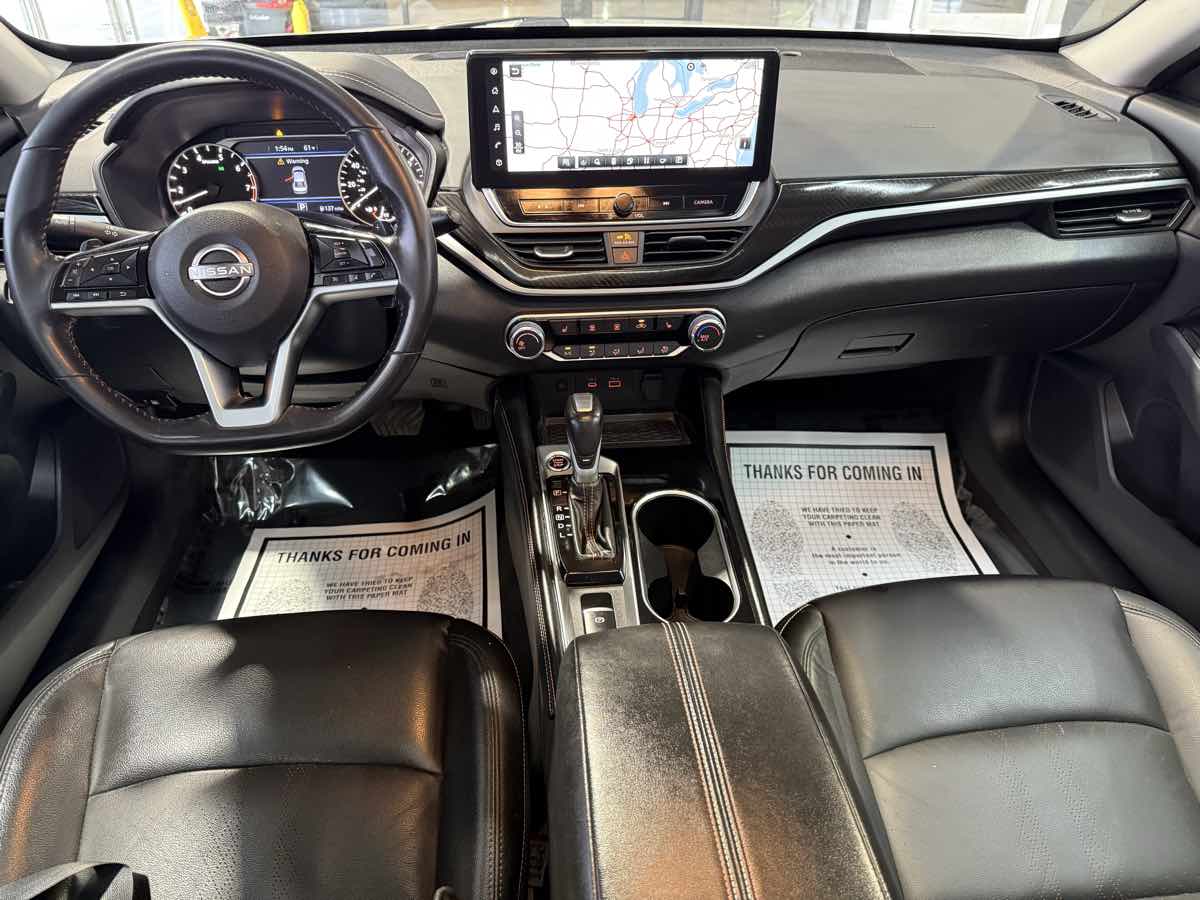 2023 Nissan Altima SR - Photo 29