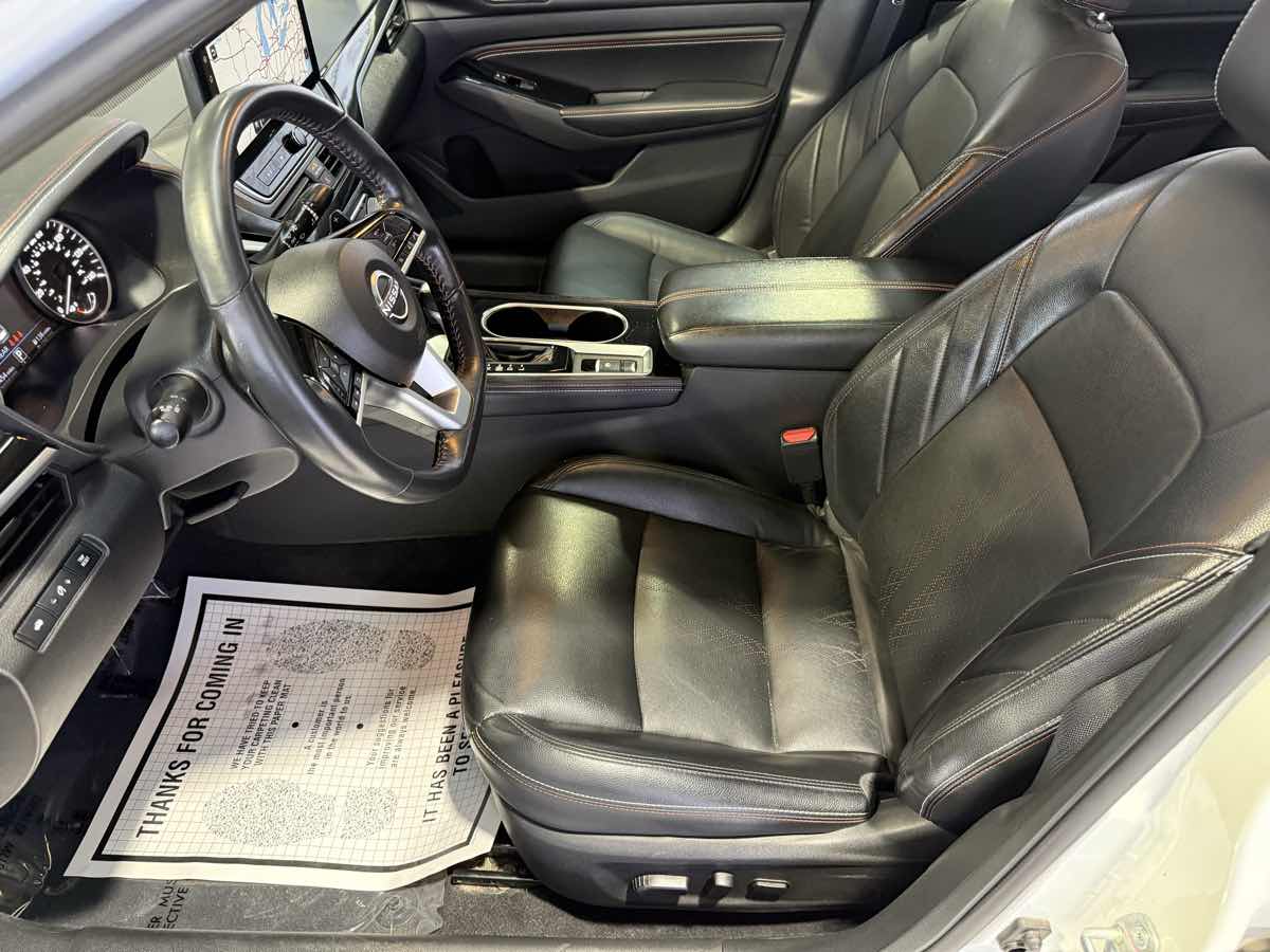 2023 Nissan Altima SR - Photo 35