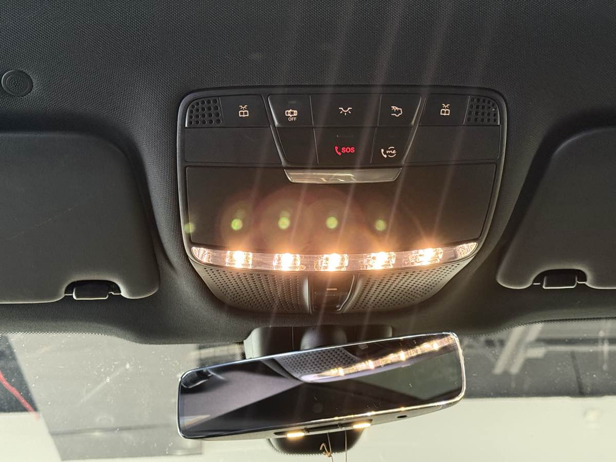 2021 MERCEDES-BENZ GLC-CLASS - Image 24