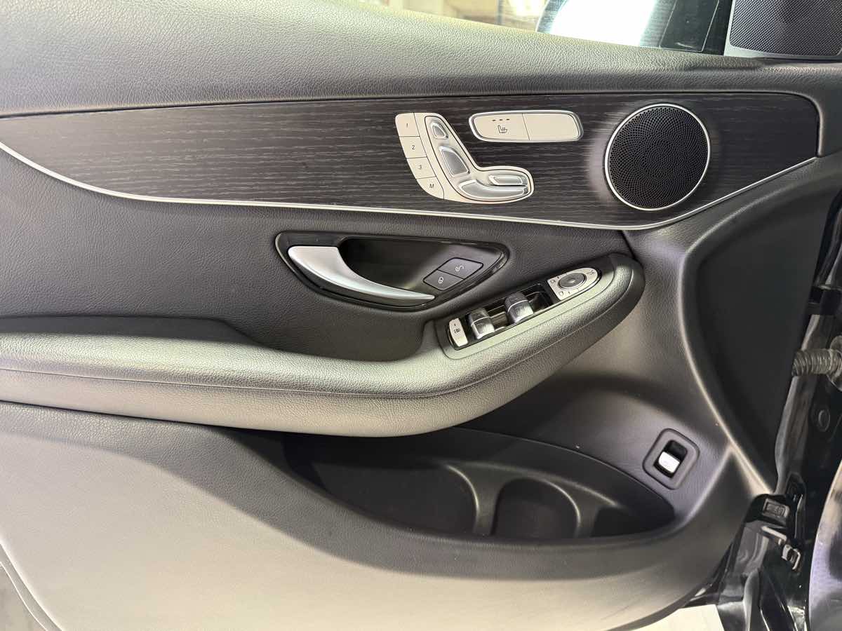 2021 MERCEDES-BENZ GLC-CLASS - Image 30