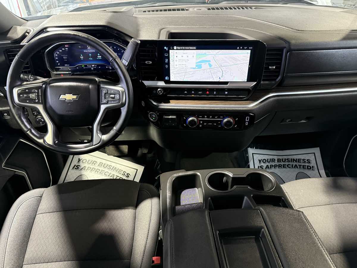 2025 Chevrolet Silverado 1500 LT - Photo 42