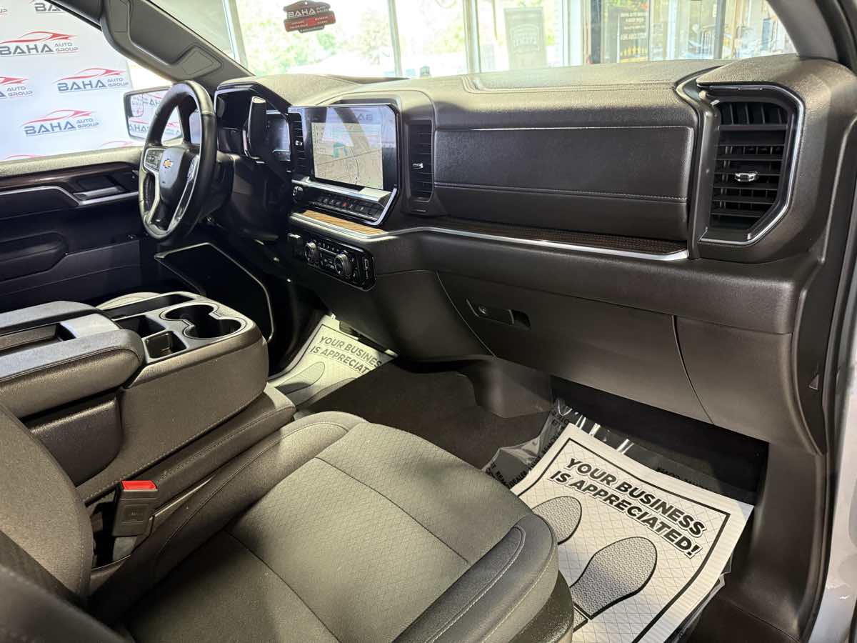 2025 Chevrolet Silverado 1500 LT - Photo 61