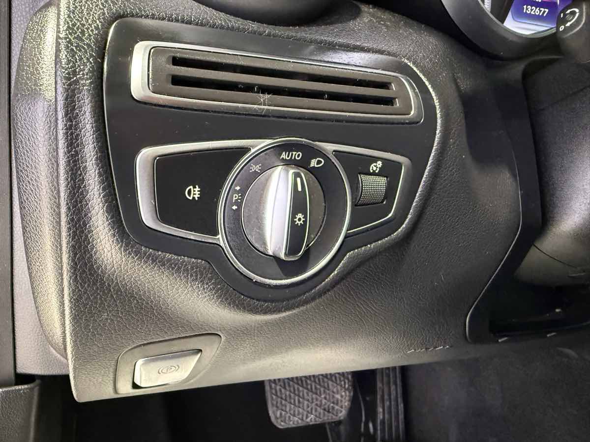 2017 Mercedes-Benz C-Class C300 - Photo 17