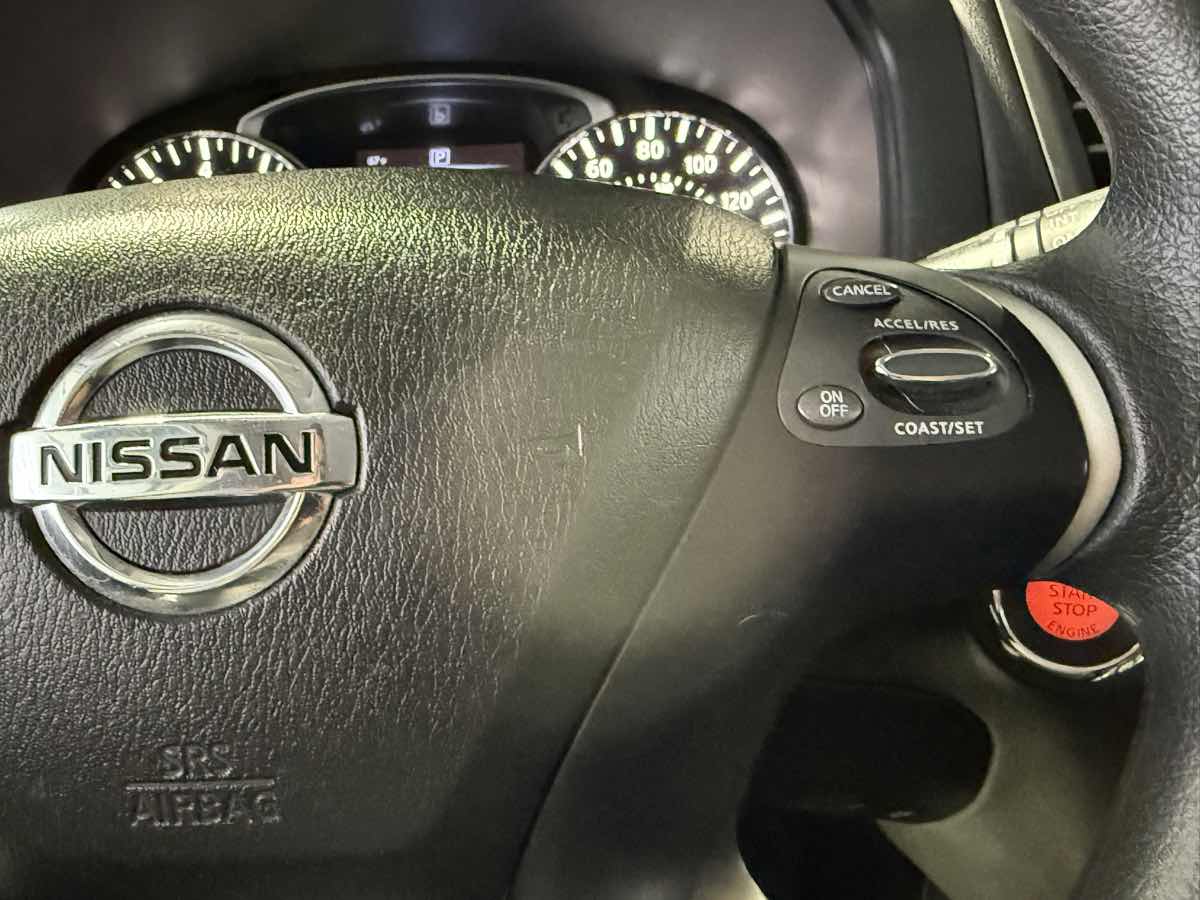 2020 Nissan Pathfinder S - Photo 17
