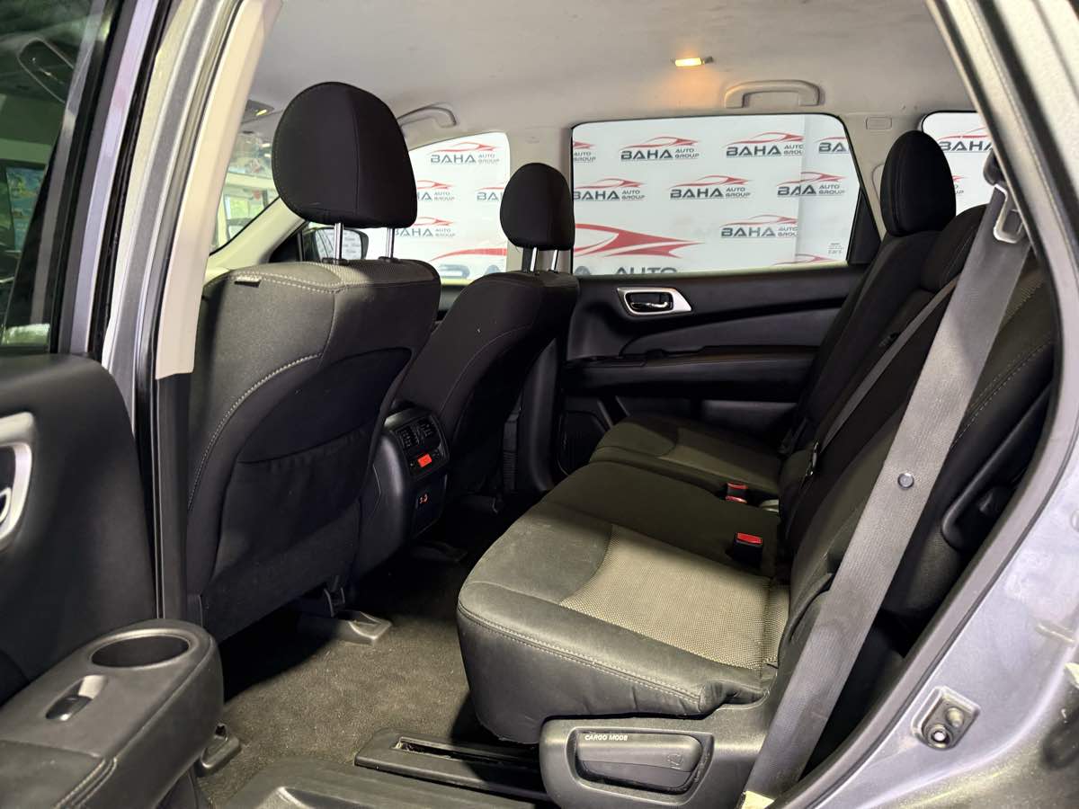 2020 Nissan Pathfinder S - Photo 26
