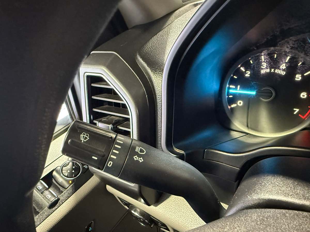 2018 FORD F-150 - Image 19