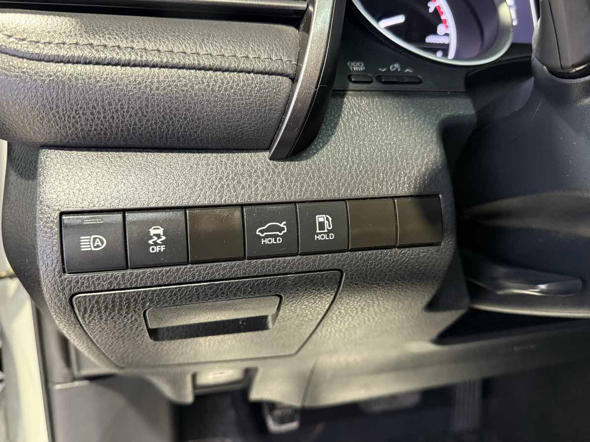 2023 TOYOTA CAMRY - Image 19