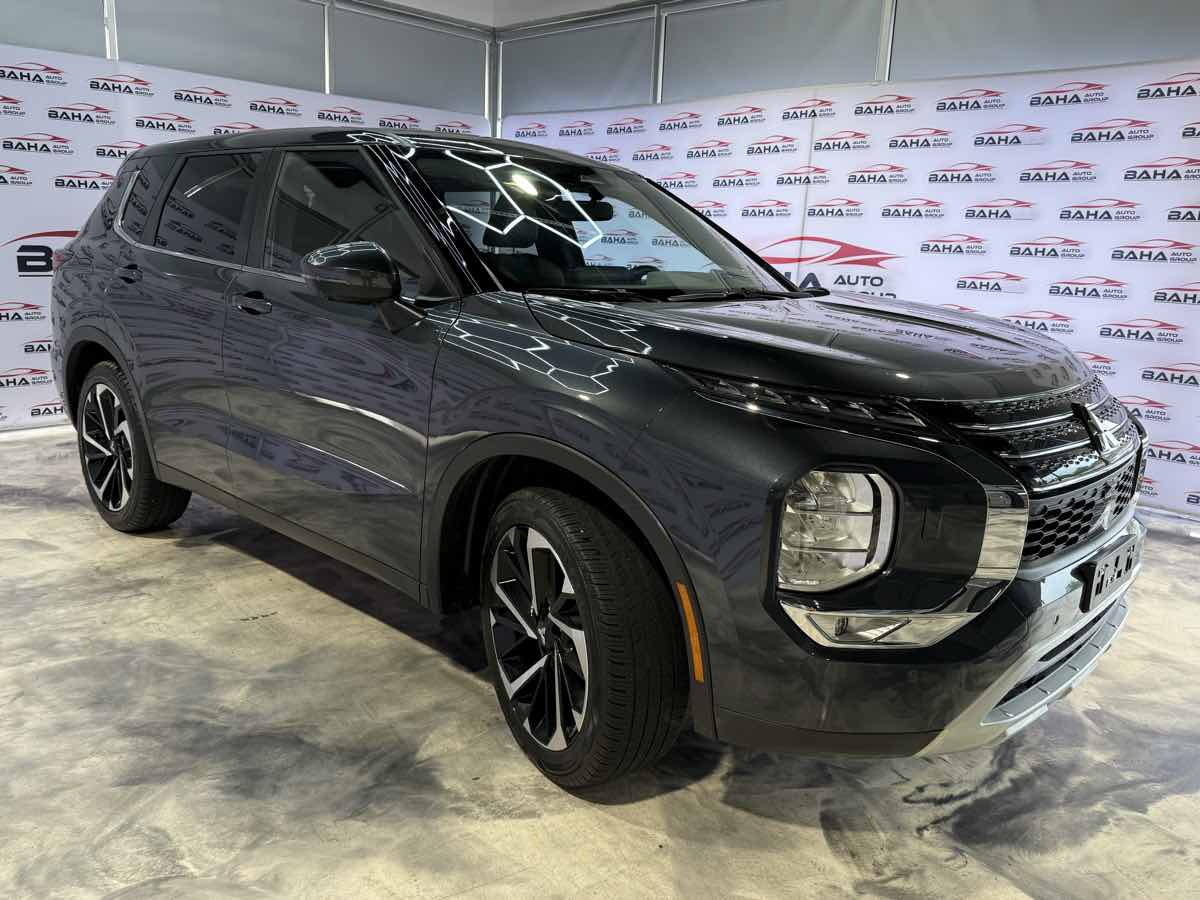 2024 Mitsubishi Outlander SE - Photo 6