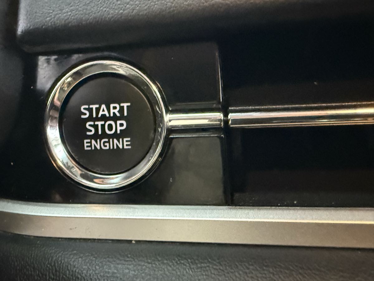 2024 Mitsubishi Outlander SE - Photo 19
