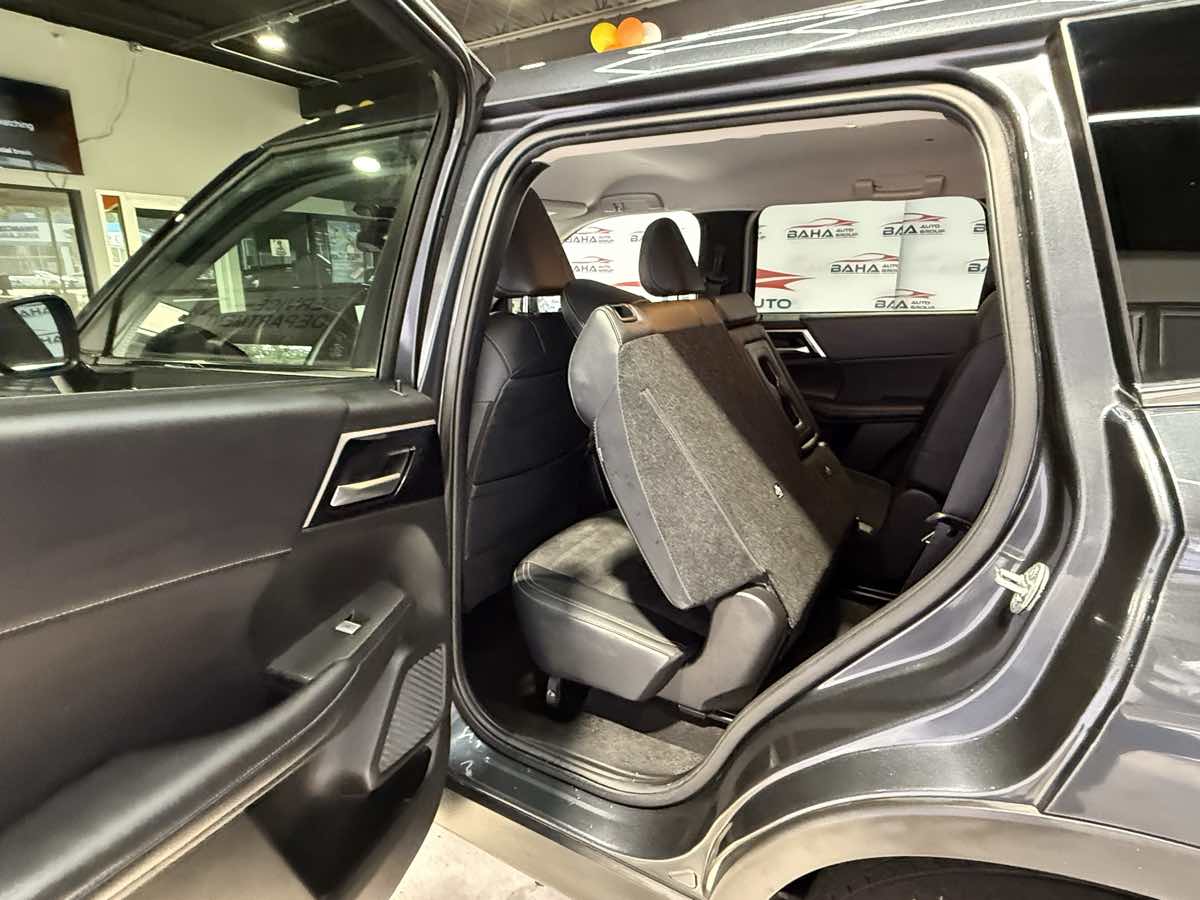 2024 Mitsubishi Outlander SE - Photo 39