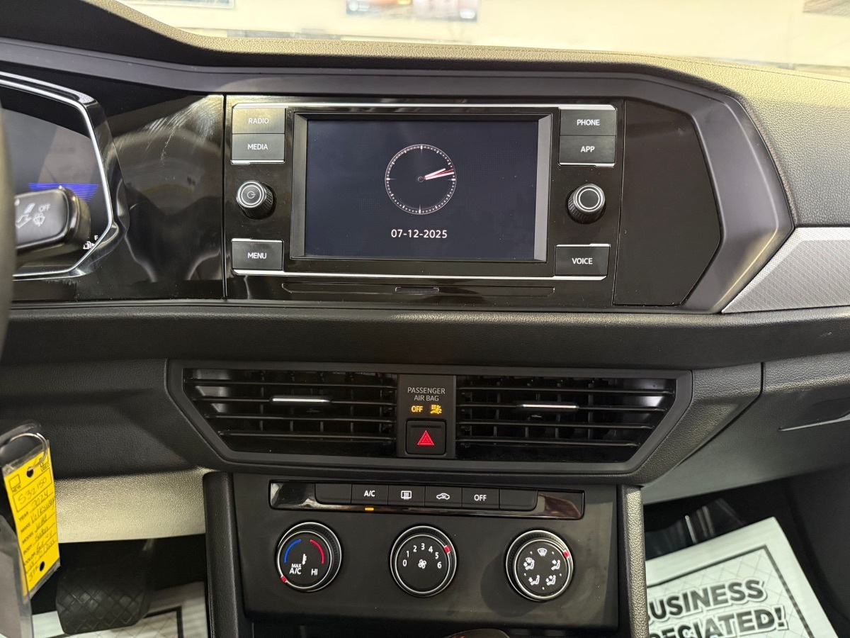 2024 VOLKSWAGEN JETTA - Image 15