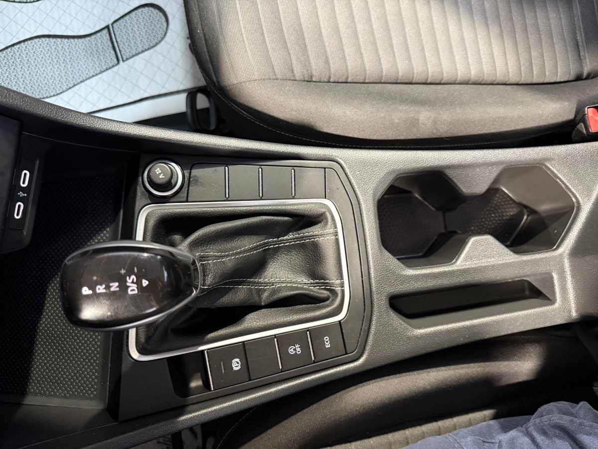 2024 VOLKSWAGEN JETTA - Image 16