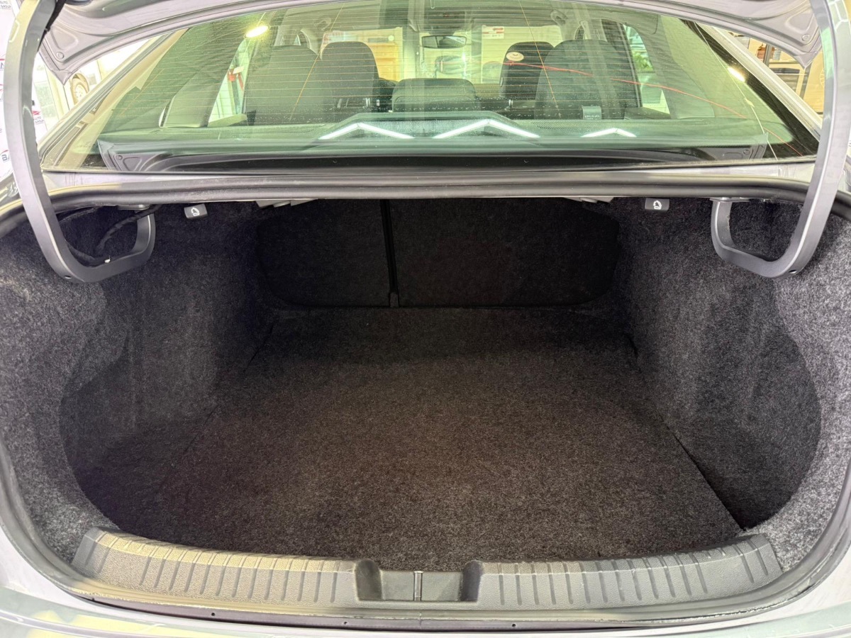 2024 VOLKSWAGEN JETTA - Image 24