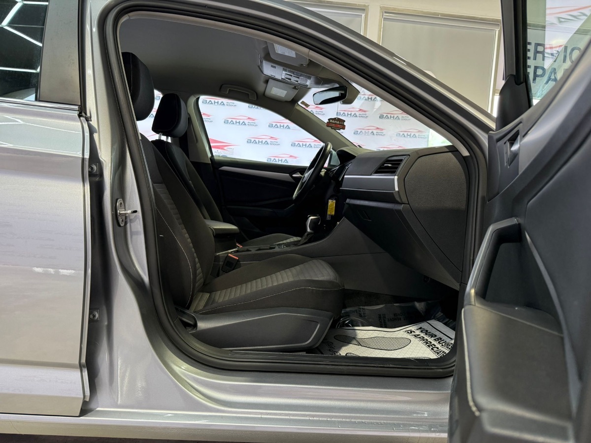 2024 VOLKSWAGEN JETTA - Image 28