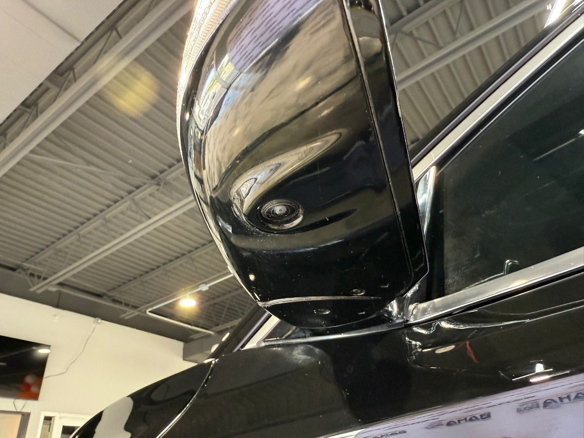 2025 INFINITI QX50 - Image 14