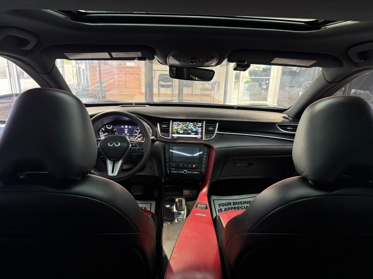 2025 INFINITI QX50 - Image 32
