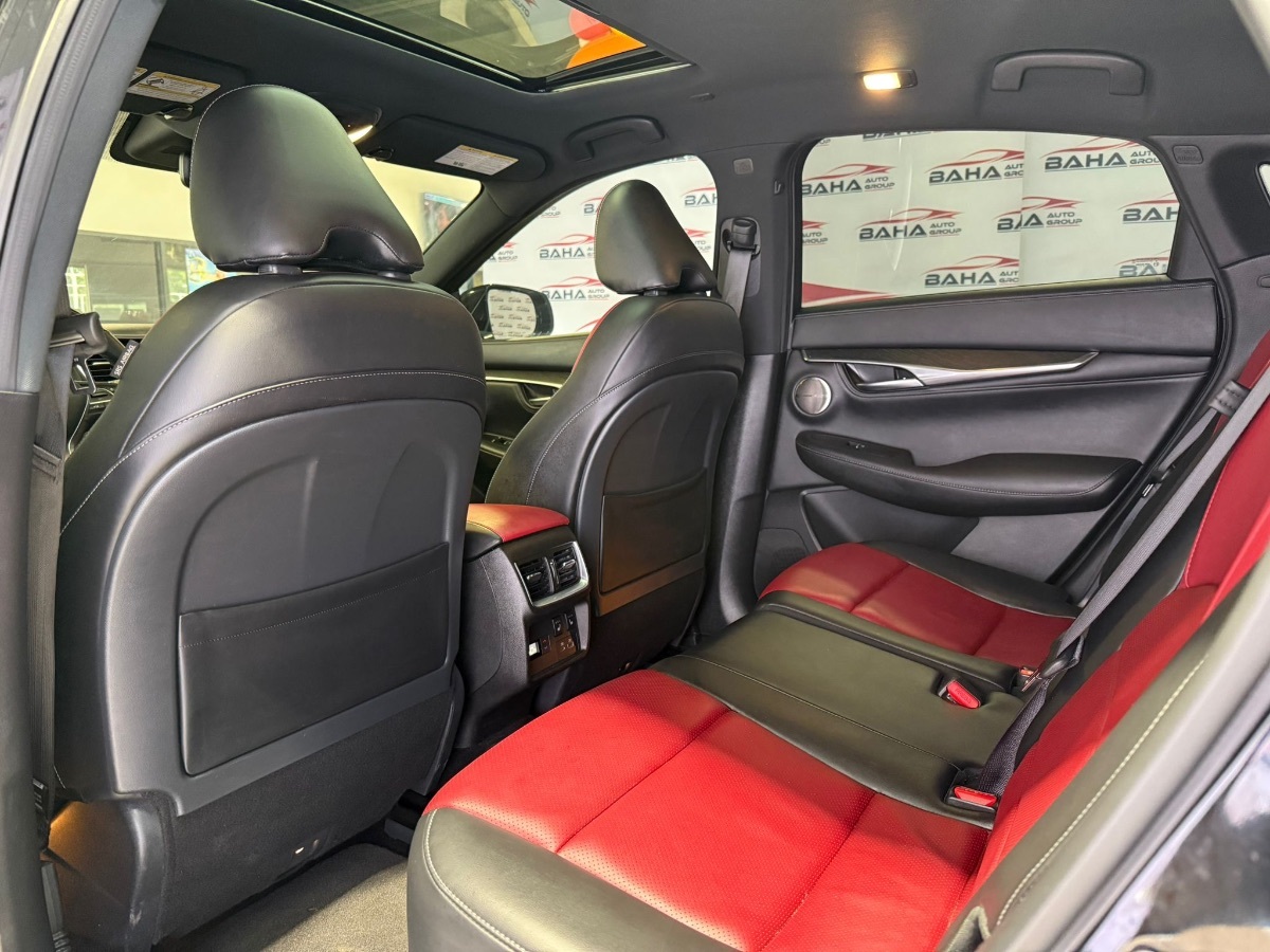 2025 INFINITI QX50 - Image 40