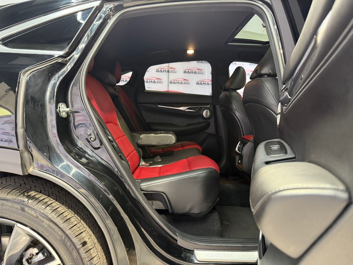 2025 INFINITI QX50 - Image 44