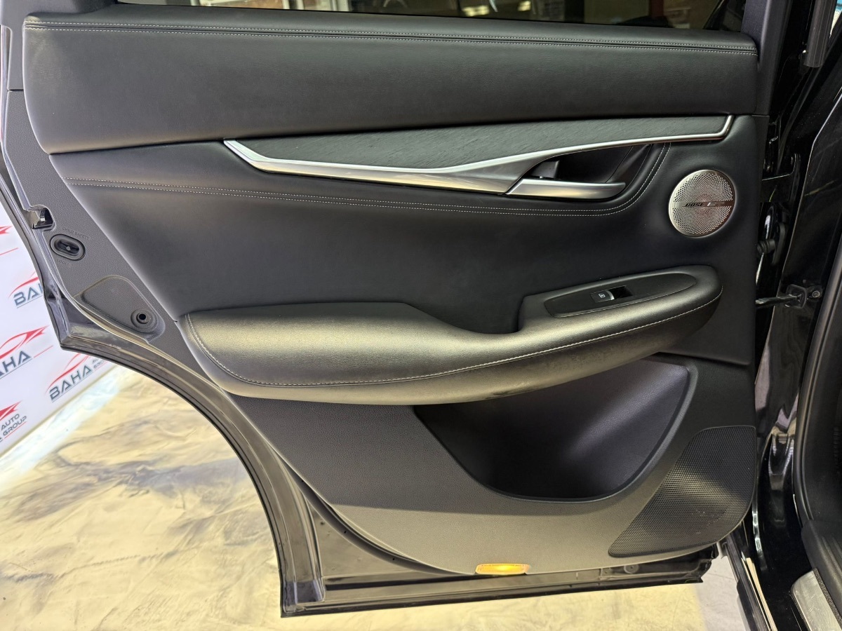 2025 INFINITI QX50 - Image 45