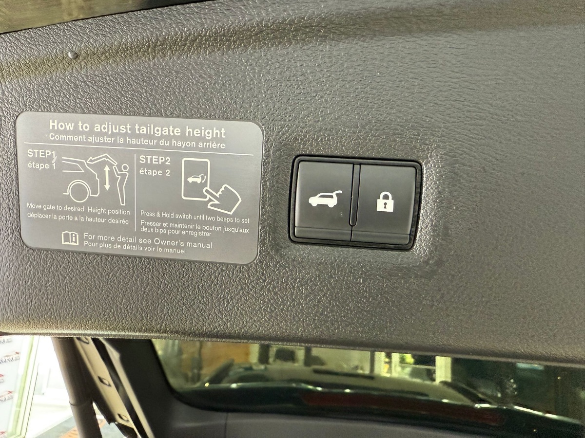 2025 INFINITI QX50 - Image 56