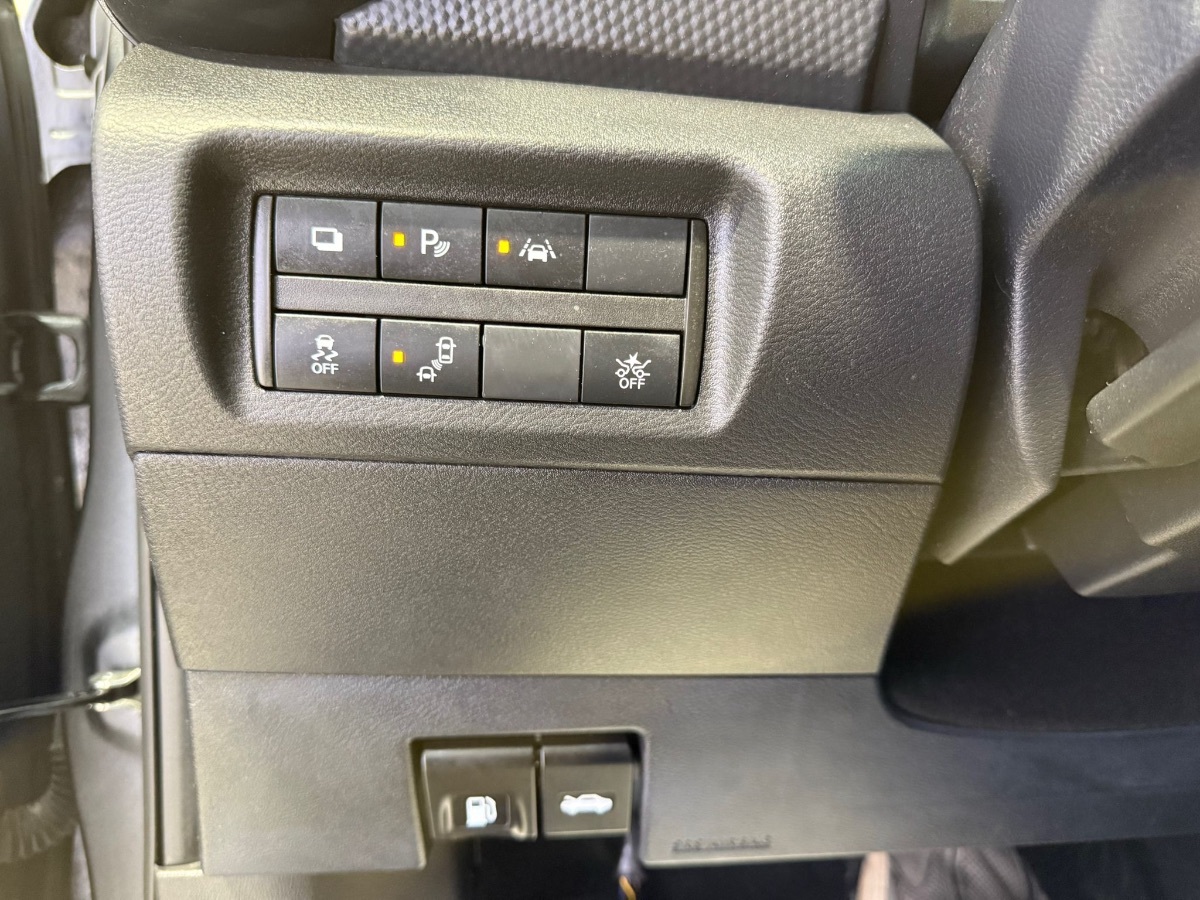 2021 Nissan Kicks S - Photo 23