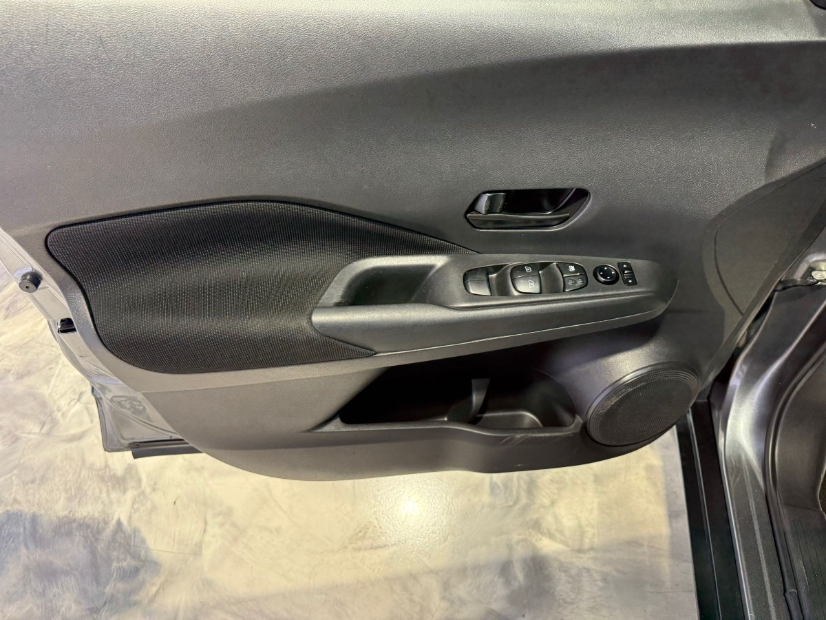 2021 Nissan Kicks S - Photo 40