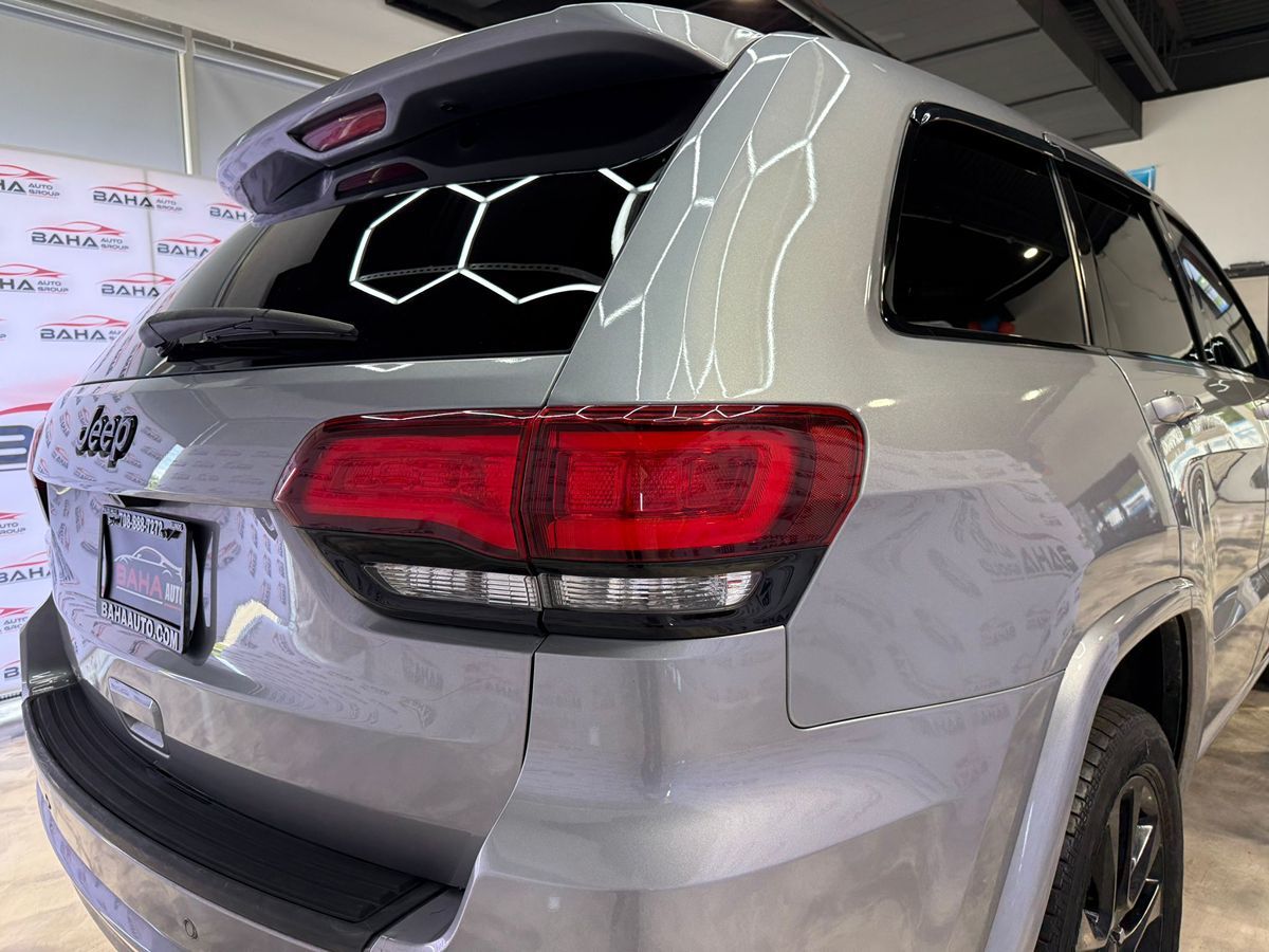 2020 JEEP GRAND CHEROKEE - Image 12