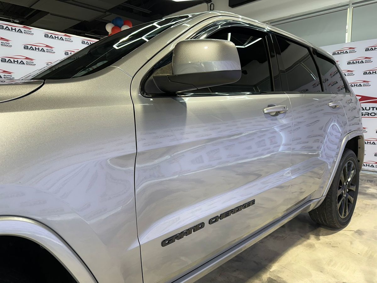 2020 JEEP GRAND CHEROKEE - Image 15